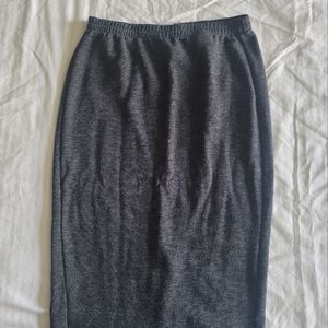 Roots Dark Grey Below Knee Active Skirt Size XS Vintage Mid-2000s